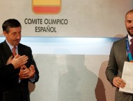 Manuel Martínez recibe su bronce 9 años después