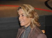 Theresa Zabell apoyando a Cruz Roja del Mar