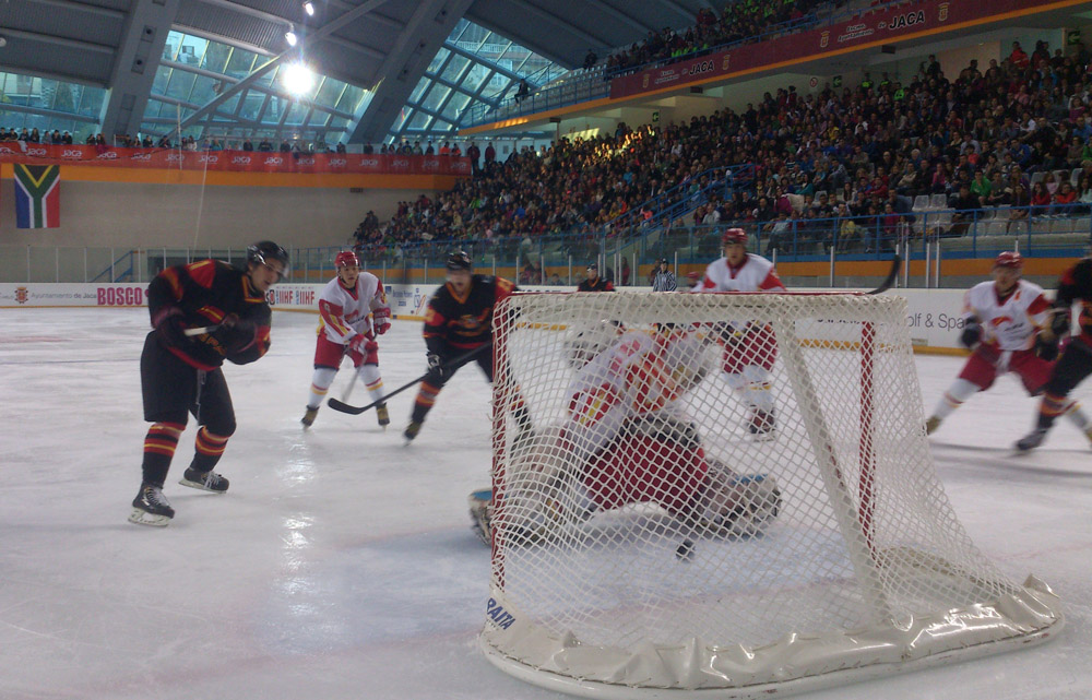 Gol de Boronat ante China. Fuente: Fedhielo