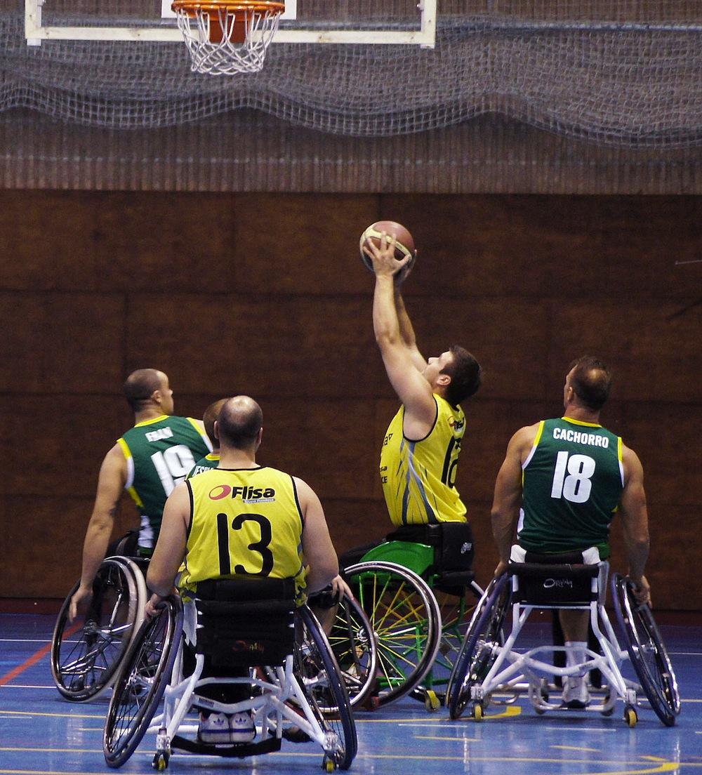 baloncesto en silla de ruedas fundosa once