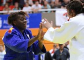 María Bernabéu cae en la lucha por el bronce