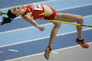 Ruth Beitia durante un salto. Fuente: AD