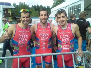 alarza godoy vicente hernandez triatlon