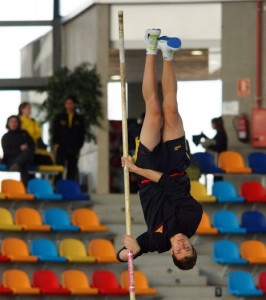 El catalán en un salto. Fuente: AD