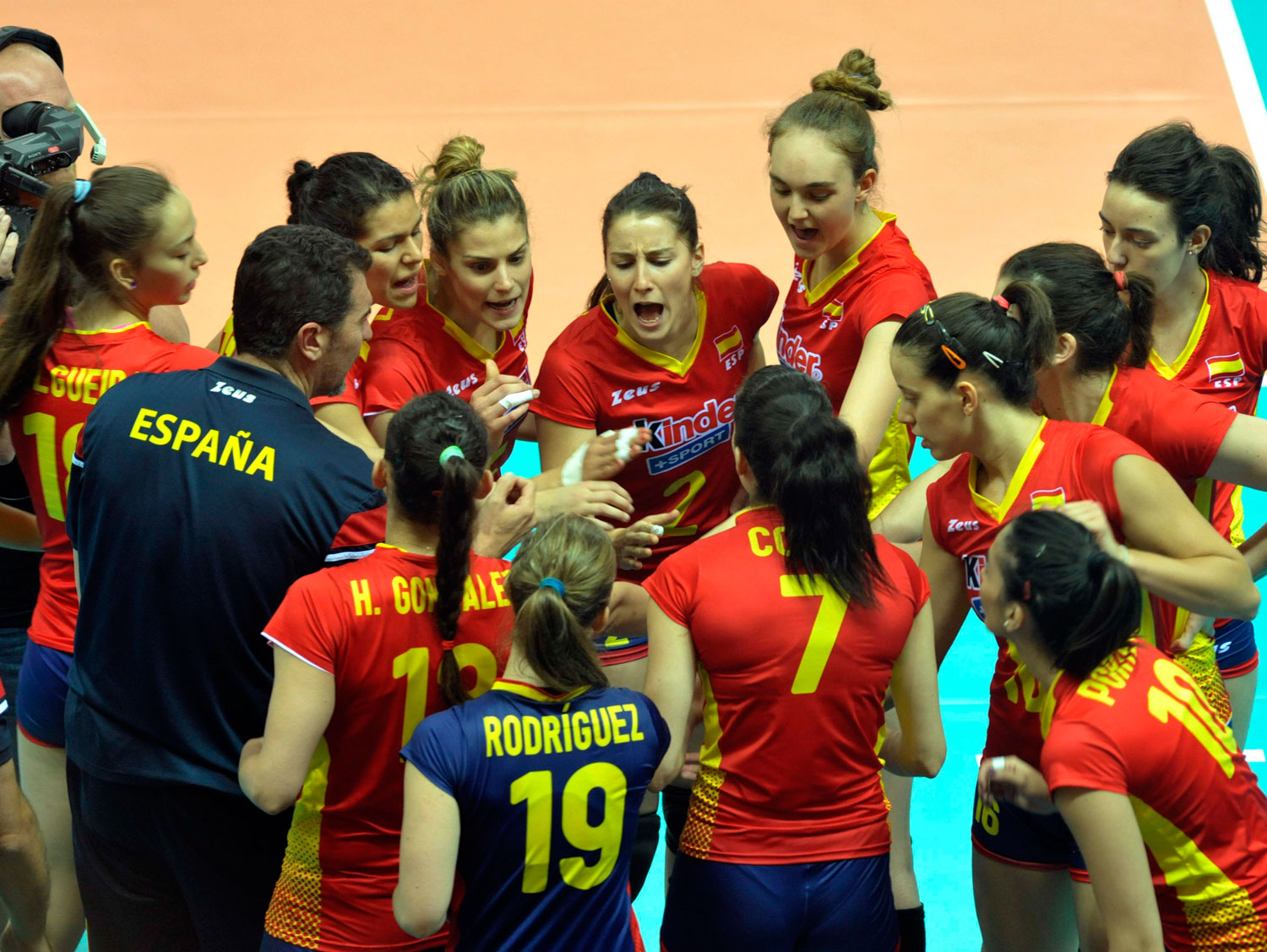 La selección española femenina de voleibol en la Liga Europea. Fuente: RFEVB