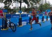 Diploma olímpico para Alberto González en Nanjing