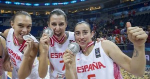 Lucila Pascua, Alba Torrens y Silvia Domínguez. Fuente: FEB