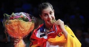 Carolina con el oro Mundial. Fuente: badminton.es