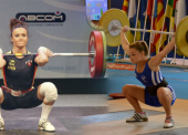 Estefanía Juan y Alba Sánchez, preparadas para el Mundial de halterofilia