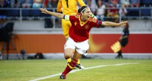 Vero celebra un gol con España. Fuente: Sefútbol