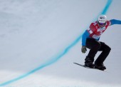 Lucas Eguíbar se corona en la nieve suiza