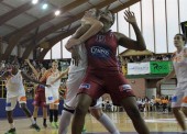 Gernika Bizkaia vuela ante Zamarat y el Spar CityLift suma y sigue