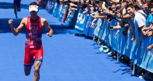 El triatleta balear, Mario Mola, durante una competición la pasada temporada. Fuente: Triathlon.org