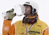 Lucas Eguíbar entra en el Olimpo del snowboardcross
