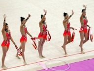 Las chicas de la gimnasia rítmica rozan el podio en 5 cintas