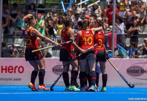 Las 'Redsticks' celebrando el gol ante Estados Unidos. Fuente: Rfeh