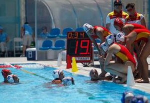 La selección femenina de waterpolo durante la competición en los Juegos Europeos de Baku. Fuente: COE