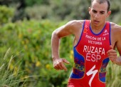 Rubén Ruzafa, bicampeón del mundo de triatlón Cros en Cerdeña