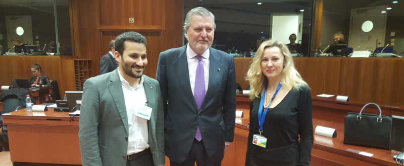 En el Consejo de Ministros de Deportes de la UE, el ministro Íñigo Méndez de Vigo con el consejero valenciano Vicent Marzá. Fuente: CSD