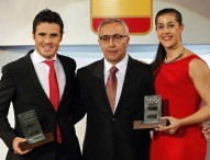 Gómez Noya y Carolina Marín, brillan en la gala del COE