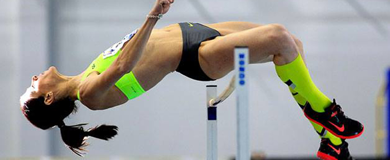 La saltadora cántabra Ruth Beitia durante una competición. Fuente: RFEA
