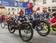 Gustavo Nieves, Elena Congost y Jordi Madera, vencedores de la Carrera Liberty