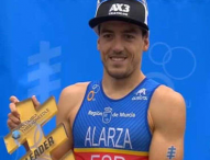 Fernando Alarza consigue el liderato mundial de triatlón