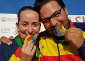 Fátima Gálvez y Alberto Fernández, oro en trap mixtos