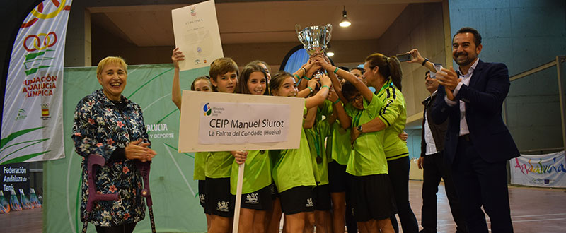 Participantes del centro Manuel Siurot, ganador de la Olimpiada Escolar Andaluza 2018. Fuente: Avance Deportivo