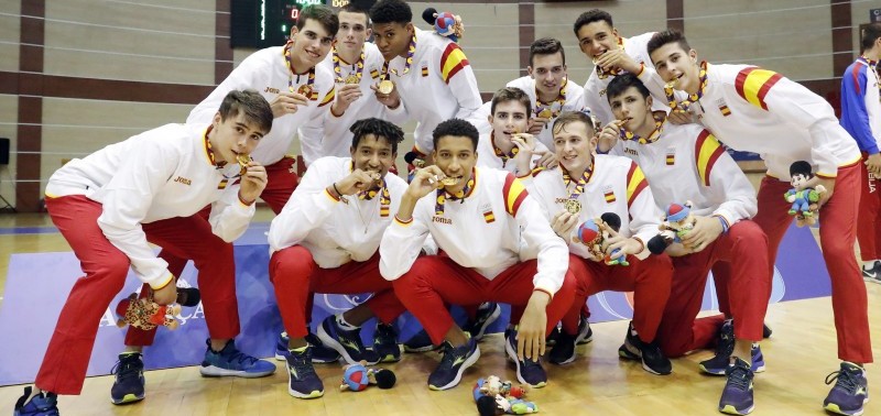 Selección de baloncesto española en el Foje de Baku 2019. Fuente: COE