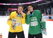 Eva Aizpurua y Pablo González, oro en hockey hielo 3x3 mixto