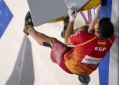 Alberto Ginés, campeón olímpico en escalada