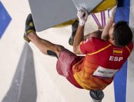 Alberto Ginés, campeón olímpico en escalada