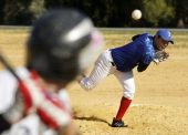 El béisbol andaluz en jaque, clubes y federación en terrenos de juego distintos