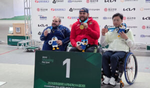 Carlos Linares abre el camino español hacia Los Ángeles 2028 con un oro mundial