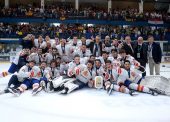 El hockey hielo se viste de oro: España asciende a la División I 12 años después