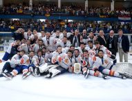 El hockey hielo se viste de oro: España asciende a la División I 12 años después