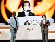 El COI premia a los defensores de la igualdad de género con los Premios Mujer y Deporte 2021