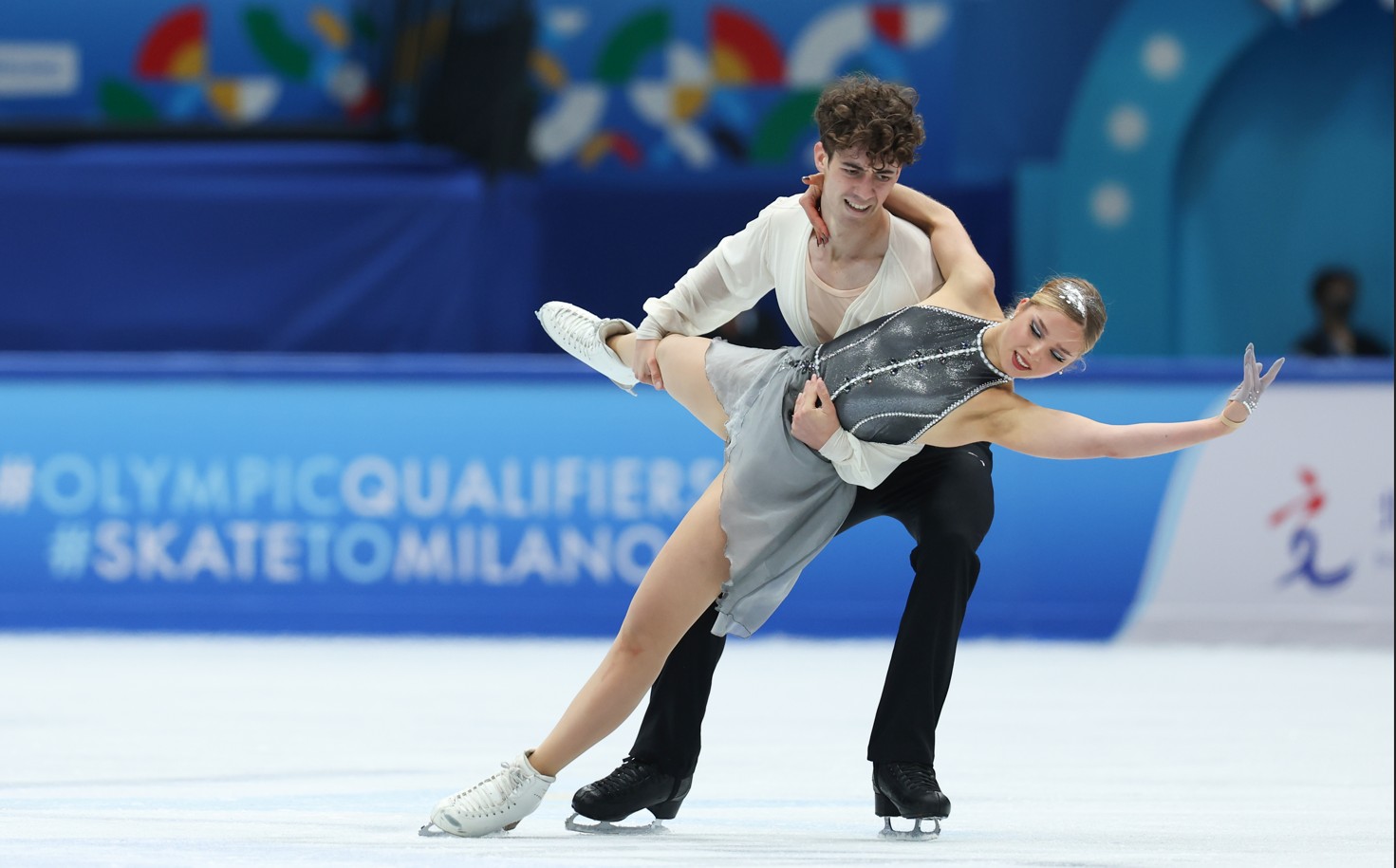 Sofía Val & Asaf Kazimov. Fuente: ISU