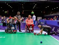 La boccia española sigue lanzando en negro en París