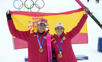 Bronce olímpico para el relevo mixto español de esquí de montaña
