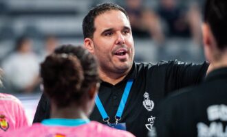 Joaquín Rocamora tomará el timón de las Guerreras