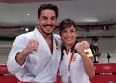 Sandra Sánchez y Damián Quintero, abanderados en la ceremonia de clausura