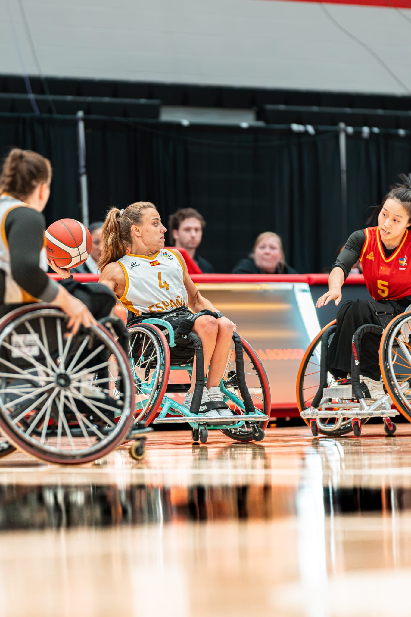Selección femenina española de baloncesto en silla de ruedas. Fuente: CPE