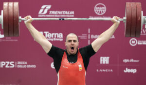 Marcos Ruiz levanta el oro en Taranto 2026