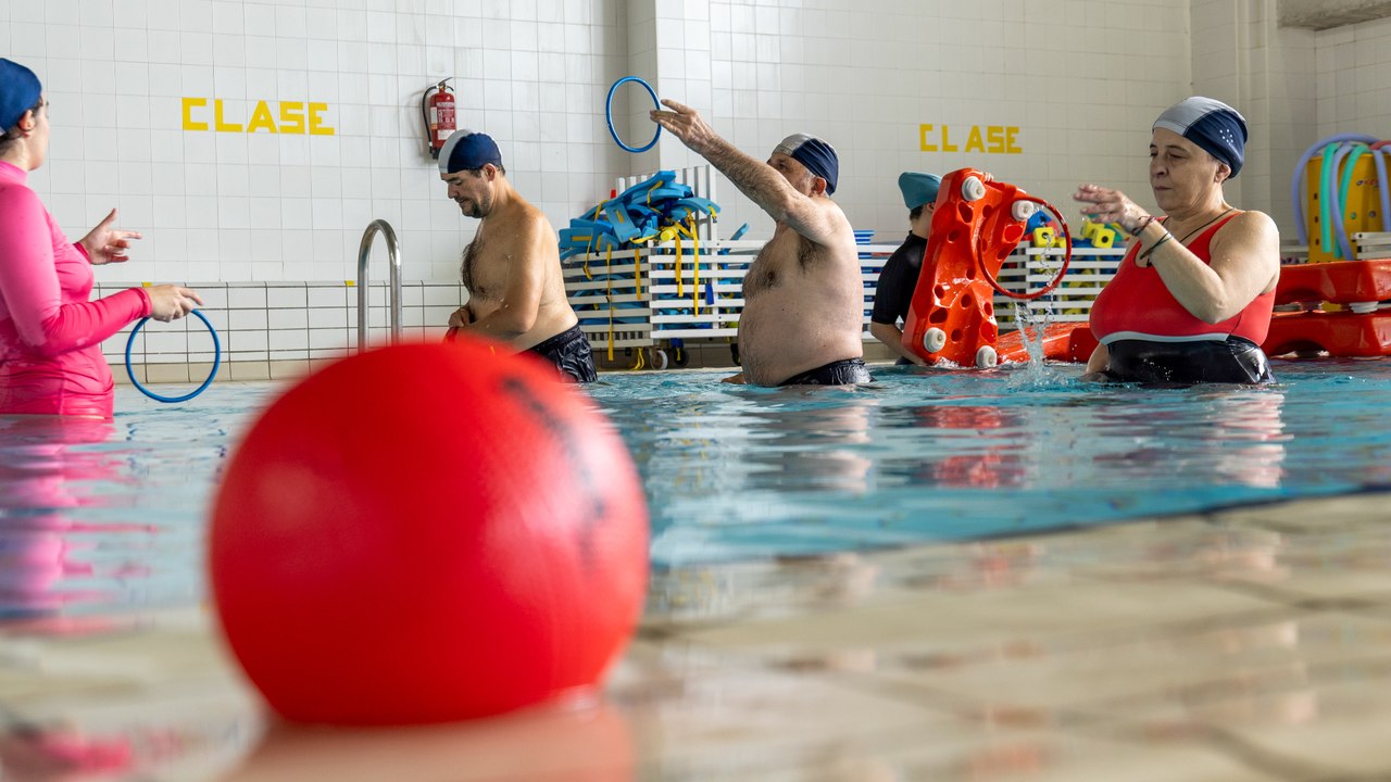 Personas practicando natación adaptada. Fuente: Fundación Segunda Parte