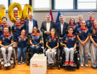 Nadadores paralímpicos españoles visitan el CSD
