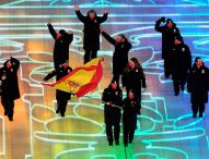 La bandera olímpica ya ondea en Pekín para dar paso a la competición de la 24ª edición de los Juegos de Invierno 