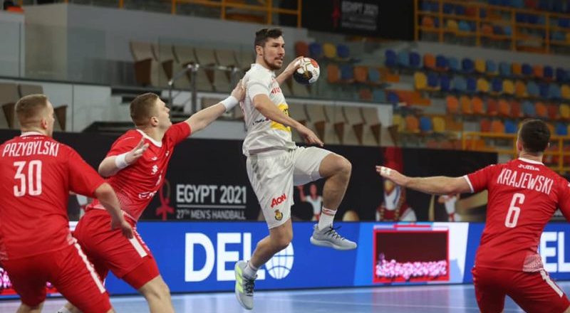 España vs Polonia. Fuente: Egypt 2021 Men's Handball World Championship.