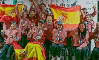 España, subcampeona de Europa de parasurfing